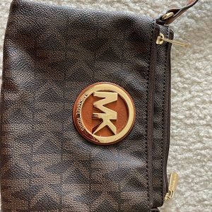 Michael Kors crossbody purse